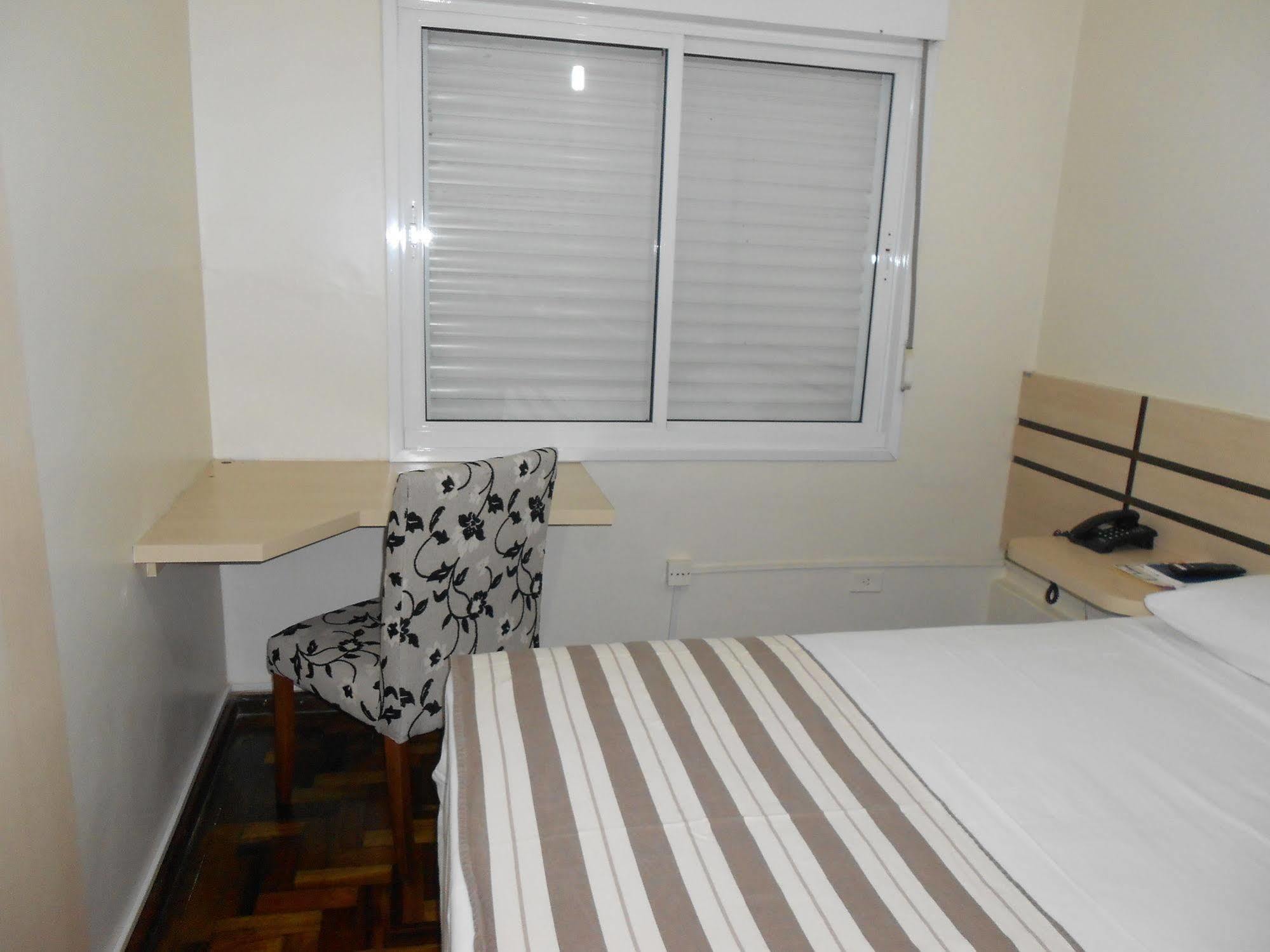 Colossi Hotel Porto Alegre Ngoại thất bức ảnh