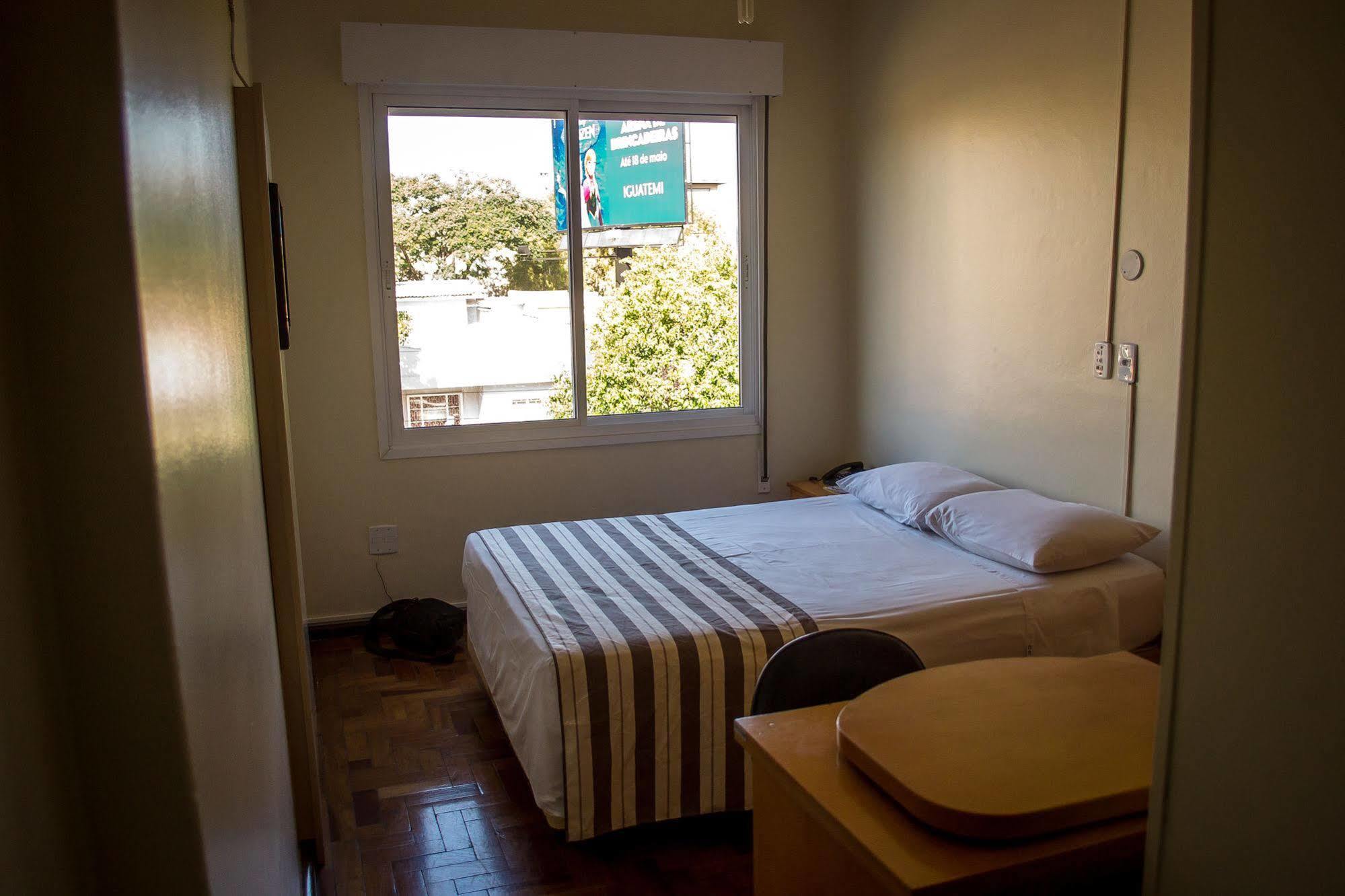 Colossi Hotel Porto Alegre Ngoại thất bức ảnh